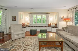 975 Taylorsville Rd, Washington Crossing, PA 18977 - Photo 8