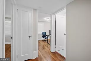 2203 Liberator St, Levittown, PA 19057 - Photo 8