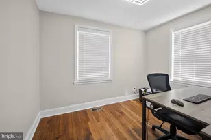 2203 Liberator St, Levittown, PA 19057 - Photo 12
