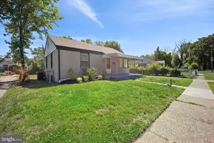 2203 Liberator St, Levittown, PA 19057 - Photo 1