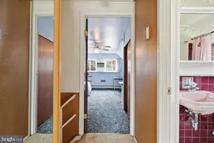 58 Trail Rd, Levittown, PA 19056 - Photo 22