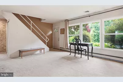 58 Trail Road, Levittown, PA 19056 - Photo 2