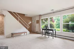 58 Trail Rd, Levittown, PA 19056 - Photo 2