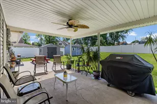 46 Twin Oak Dr, Levittown, PA 19056 - Photo 26