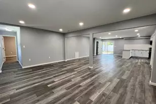 208 Thornridge Dr, Levittown, PA 19054 - Photo 6