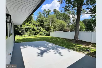 208 Thornridge Drive, Levittown, PA 19054 - Photo 18