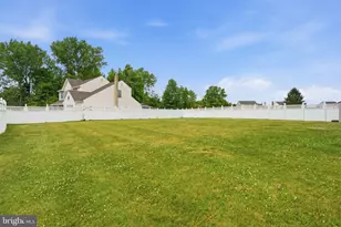 2028 Chatham Dr, Bensalem, PA 19020 - Photo 38