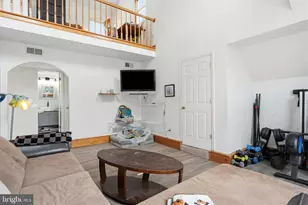 2028 Chatham Dr, Bensalem, PA 19020 - Photo 16