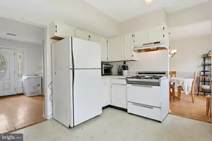 2028 Chatham Dr, Bensalem, PA 19020 - Photo 10