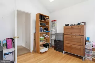 2028 Chatham Dr, Bensalem, PA 19020 - Photo 30