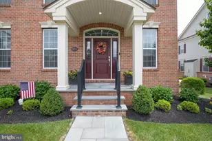 4853 Indigo Dr, Doylestown, PA 18902 - Photo 2