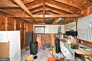 70 Tall Pine Ln, Levittown, PA 19054 - Photo 32