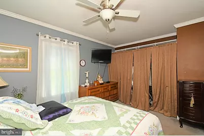 70 Tall Pine Lane, Levittown, PA 19054 - Photo 16