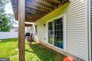 109 Master Ave, Feasterville-Trevose, PA 19053 - Photo 28