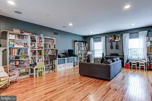 109 Master Ave, Feasterville-Trevose, PA 19053 - Photo 4