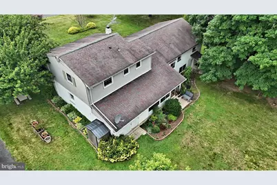 238 W Schwenkmill Road, Perkasie, PA 18944 - Photo 34