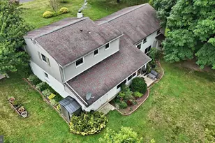 238 W Schwenkmill Rd, Perkasie, PA 18944 - Photo 34