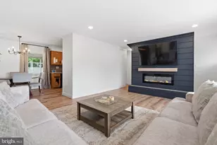 95 Cardinal Rd, Levittown, PA 19057 - Photo 12