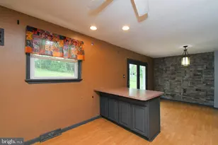 87 Hellberg Ave, Chalfont, PA 18914 - Photo 8