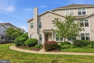 6405 Spruce Mill Dr, Morrisville, PA 19067 - Photo 1