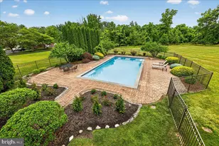 104 Whisper Wood Ct, Newtown, PA 18940 - Photo 38