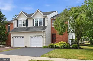264 Hampshire Dr, Sellersville, PA 18960 - Photo 1