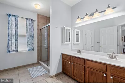 8 Zinnia Way, Langhorne, PA 19047 - Photo 16