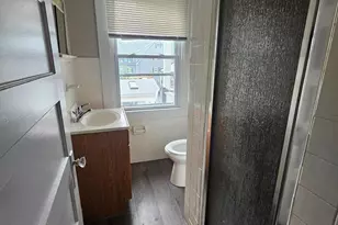 237 Cleveland St, Bristol, PA 19007 - Photo 10