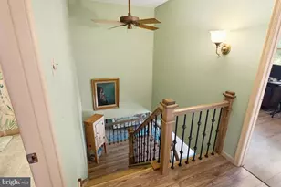 111 Commonwealth Dr, Newtown, PA 18940 - Photo 14