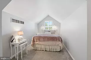 5 Woodbridge Dr, Doylestown, PA 18901 - Photo 24