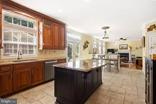 1472 Hidden Pond Dr, Yardley, PA 19067 - Photo 8