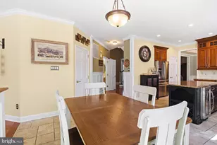 1472 Hidden Pond Dr, Yardley, PA 19067 - Photo 12