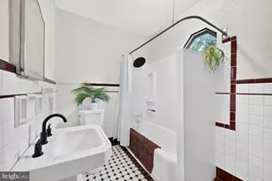 814 N Pennsylvania Ave, Morrisville, PA 19067 - Photo 28