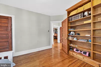 814 N Pennsylvania Avenue, Morrisville, PA 19067 - Photo 30