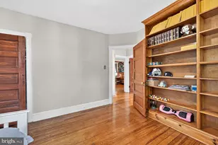 814 N Pennsylvania Ave, Morrisville, PA 19067 - Photo 30