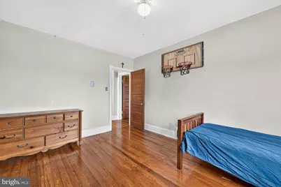814 N Pennsylvania Avenue, Morrisville, PA 19067 - Photo 22