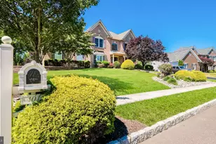 401 Bens Run Ct, Warrington, PA 18976 - Photo 2