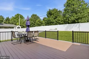 228 Hampton Dr, Langhorne, PA 19047 - Photo 32