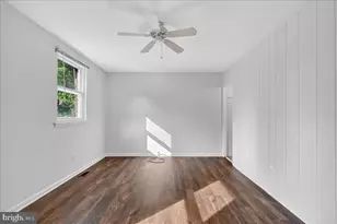 61 Constitution Ave, Doylestown, PA 18901 - Photo 24