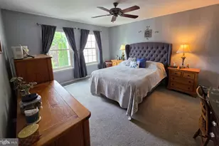 105 Larkspur Ct, Chalfont, PA 18914 - Photo 18