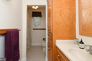 1443 Hampton Ln, Warminster, PA 18974 - Photo 16