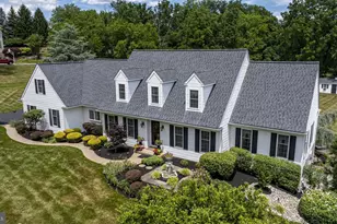 4717 Essex Dr, Doylestown, PA 18902 - Photo 2