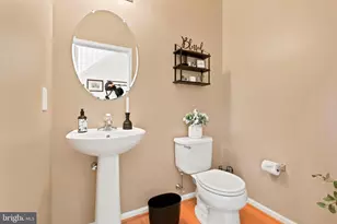 2598 Candytuft Dr, Jamison, PA 18929 - Photo 18
