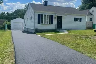 2715 Crest Ave, Bristol, PA 19007 - Photo 2