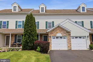 314 Cedar Waxwing Dr, Warrington, PA 18976 - Photo 1