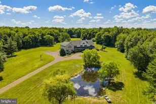 715 Bucks Rd, Perkasie, PA 18944 - Photo 1