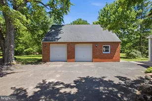 6338 Stump Rd, Pipersville, PA 18947 - Photo 2