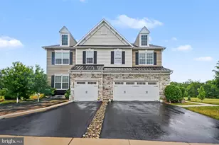 327 W Boulder Dr, Chalfont, PA 18914 - Photo 1