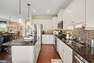 327 W Boulder Dr, Chalfont, PA 18914 - Photo 10
