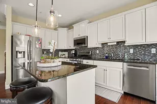 327 W Boulder Dr, Chalfont, PA 18914 - Photo 6